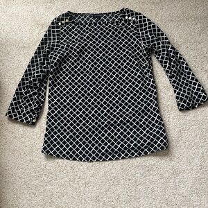 The Limited Black and White Diamond Pattern Blouse